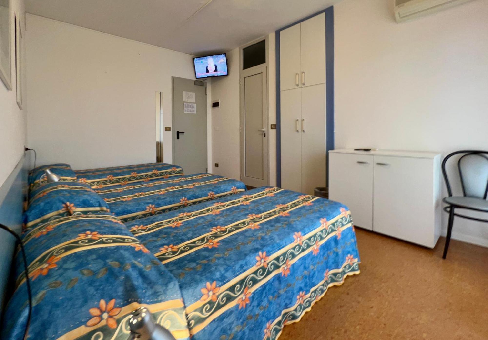 Hotel Myriam Lignano Sabbiadoro Eksteriør bilde