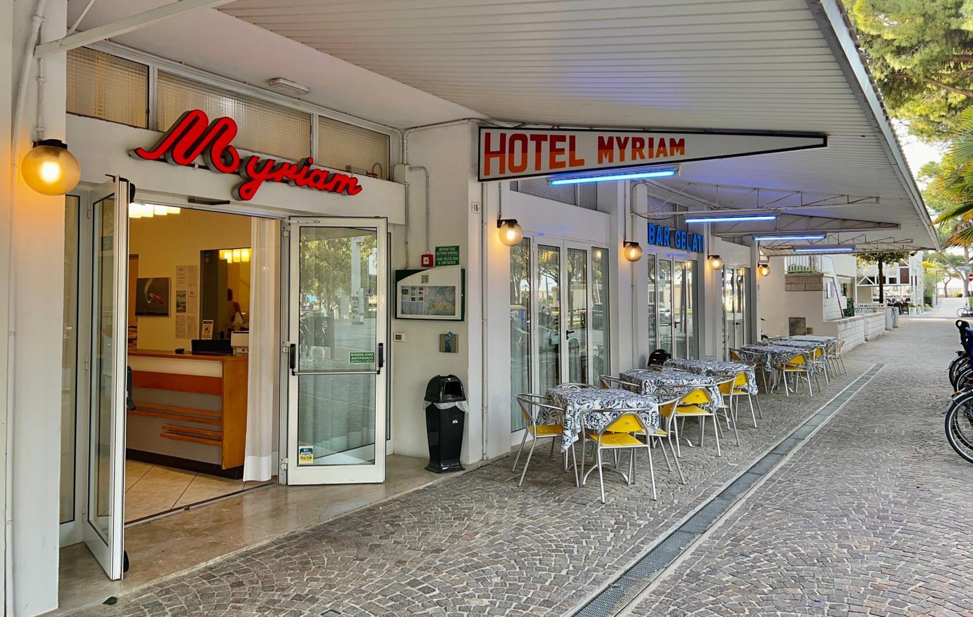 Hotel Myriam Lignano Sabbiadoro Eksteriør bilde