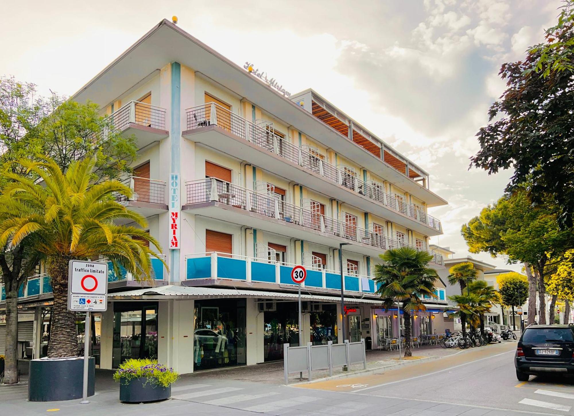Hotel Myriam Lignano Sabbiadoro Eksteriør bilde