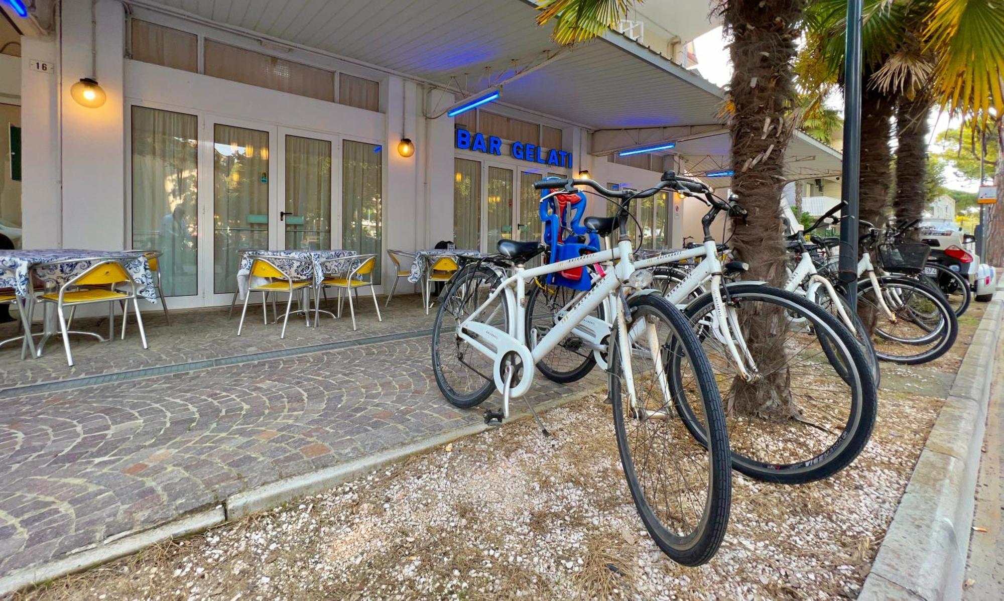 Hotel Myriam Lignano Sabbiadoro Eksteriør bilde